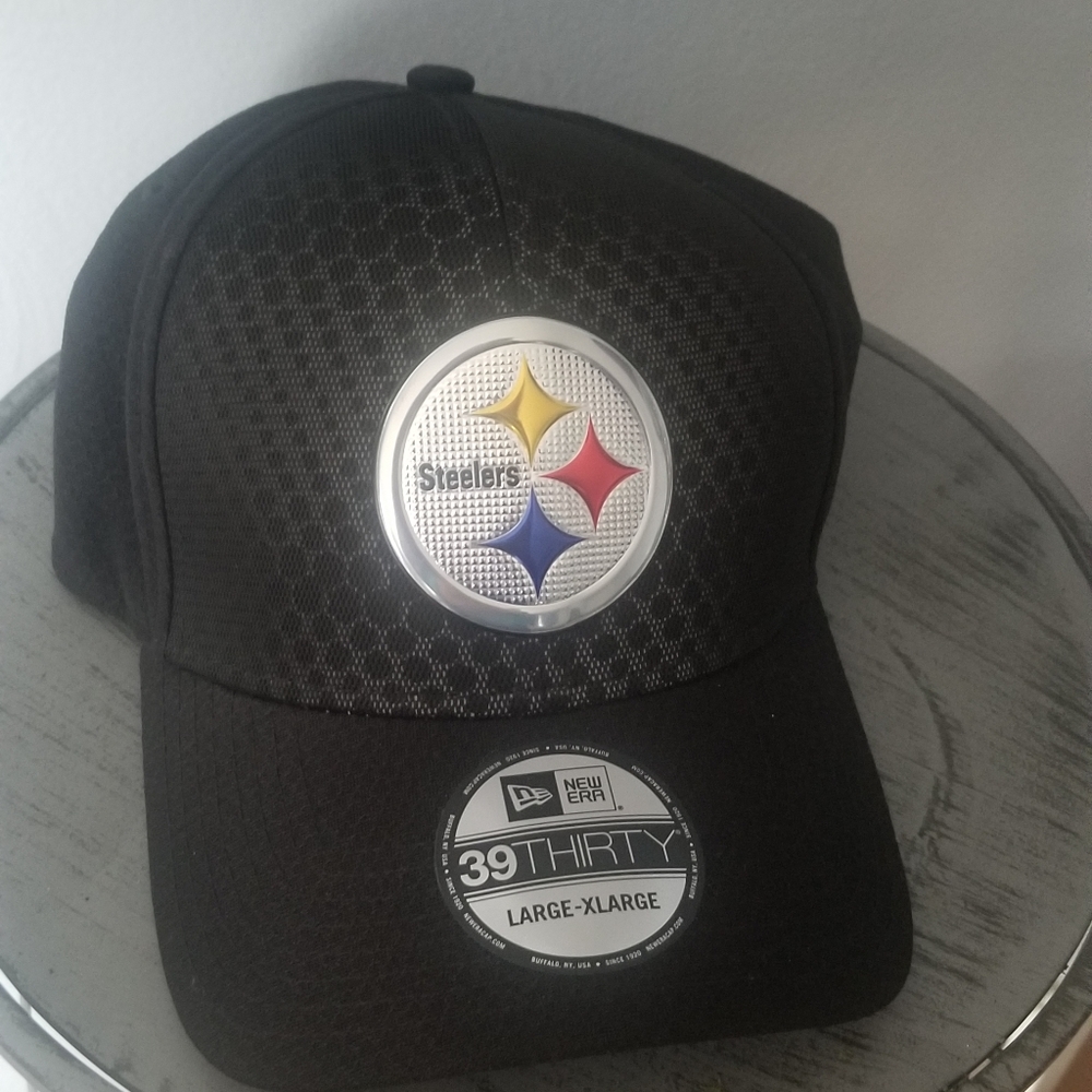 Brand New Pittsburgh Steelers fitted hat